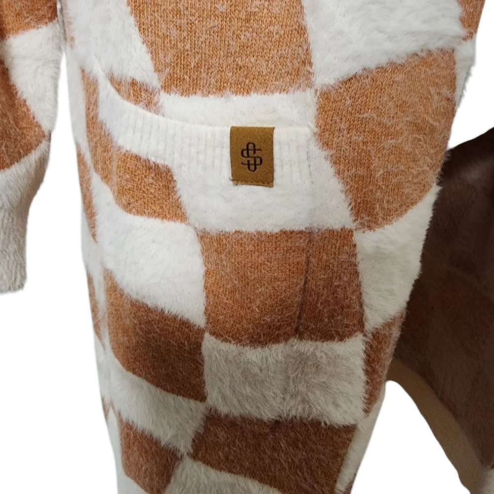 Simply Southern Fuzzy Checkered Print Long Cardigan Size‎ Large - Picture 4 of 6